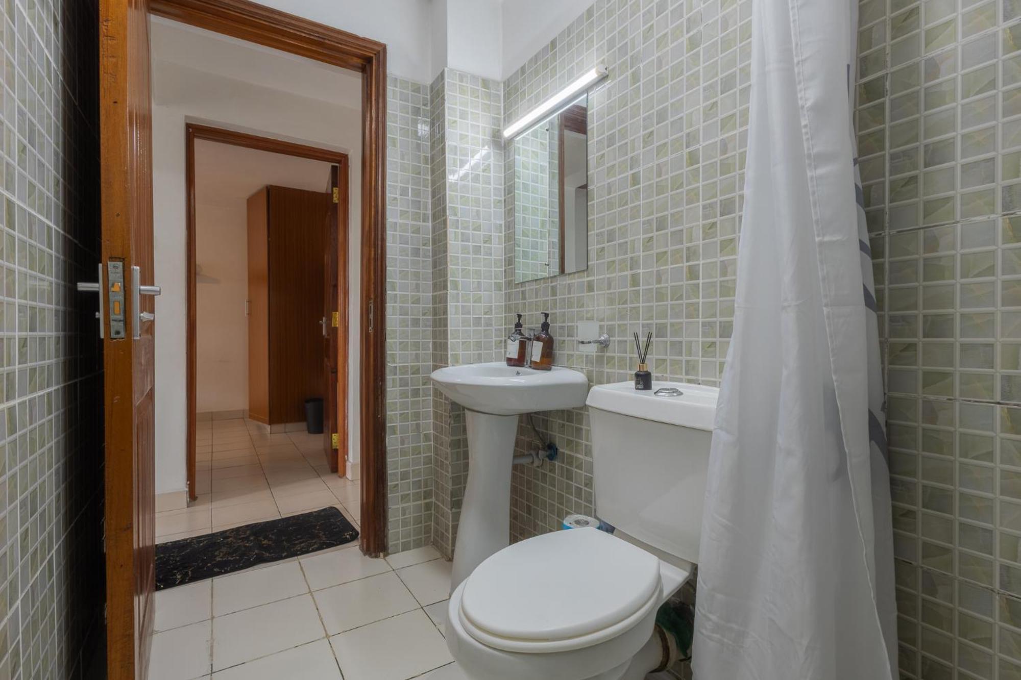 Furnished 1 Bedroom Apartment In Nairobi. 15 Mins To Cbd. Free Wi-Fi & Parking Luaran gambar